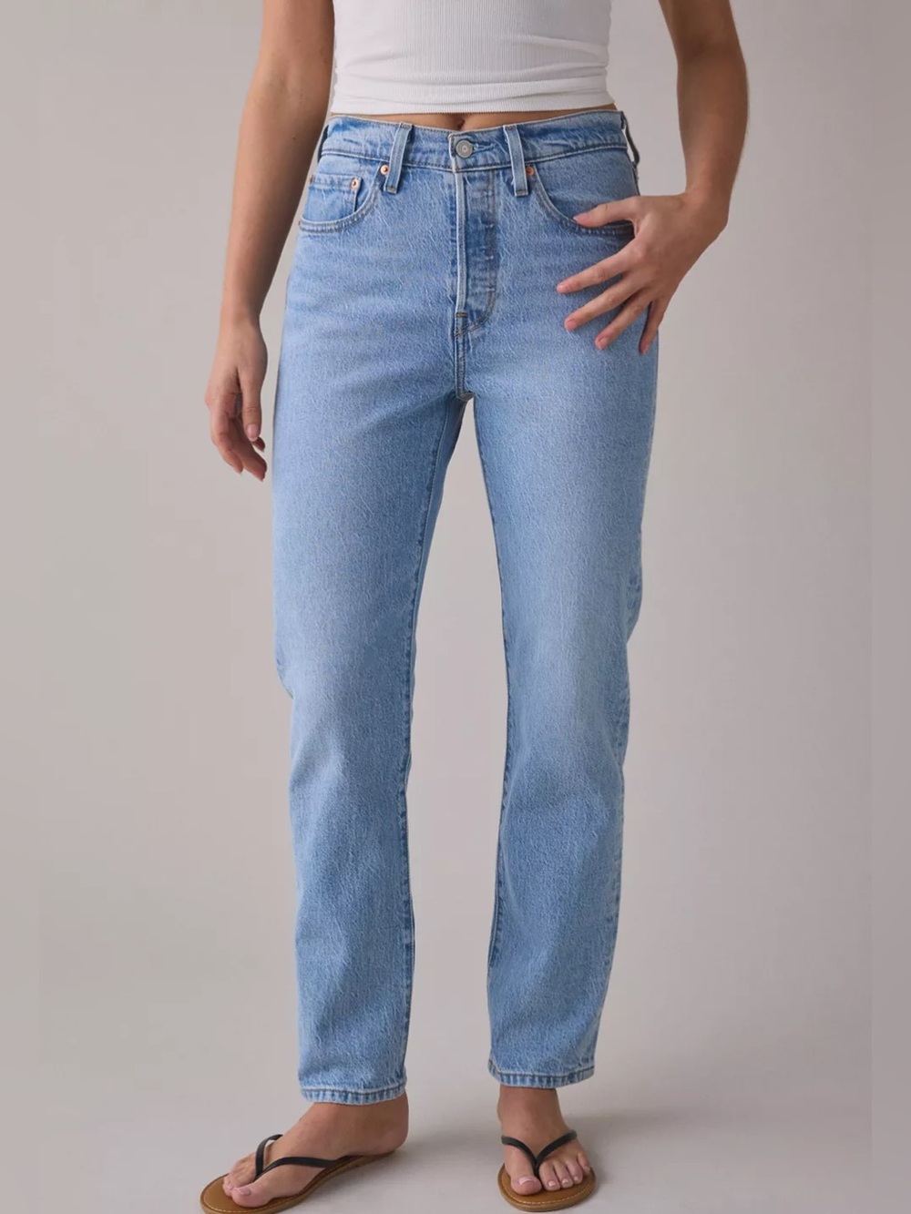 Levi's Original 501 Light Blue Relaxed Fit Jeans Button Fly Classic staple 31